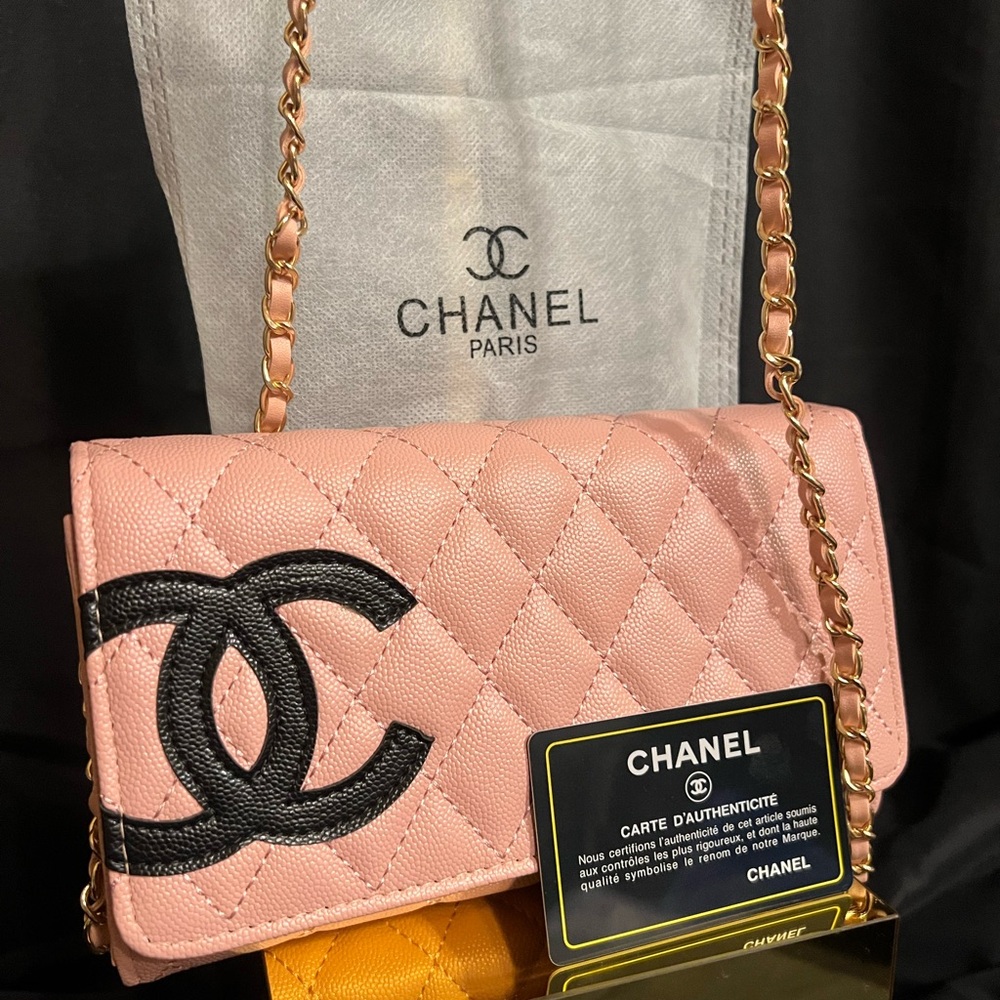 Chanel Pink Quilted Crossbody Wallet Bag with Black Logo COA and dust bag inc - Picture 2 of 10
